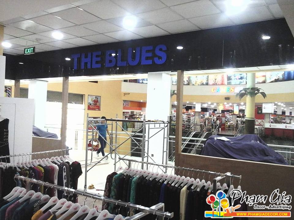 thi cong shop blue